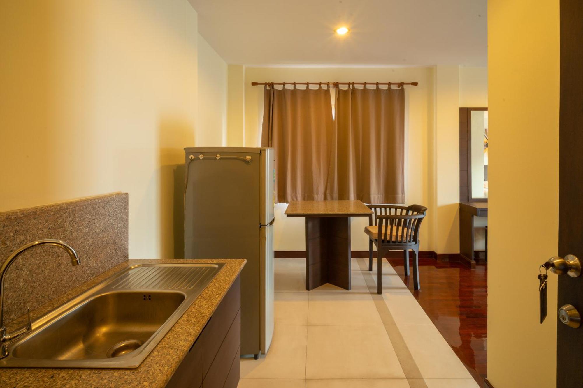 Hotel Baan Chuan Chom Pattaya Exteriér fotografie